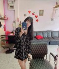 Dating Woman Thailand to เมือง : Kam, 27 years